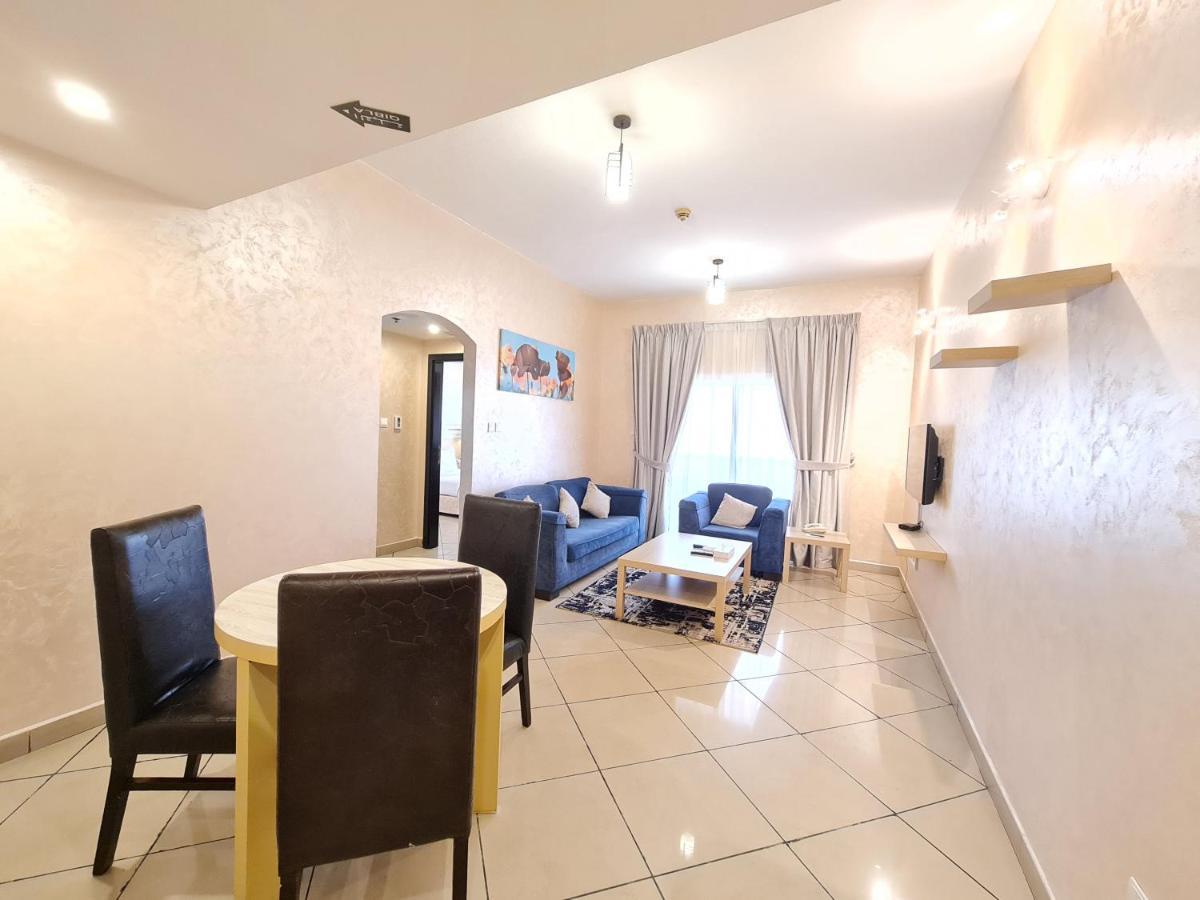 Boulevard City Suites Hotel Apartments Dubai Exterior foto