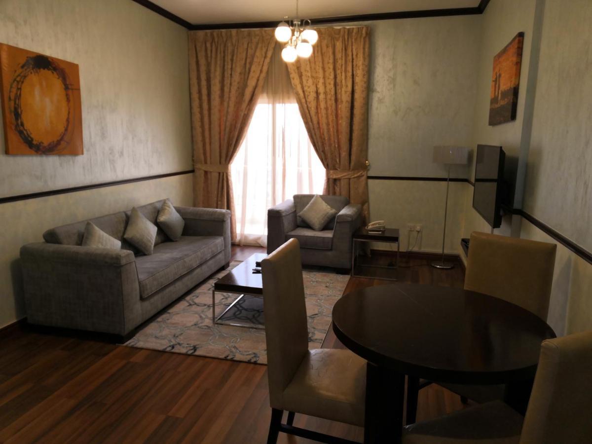 Boulevard City Suites Hotel Apartments Dubai Exterior foto
